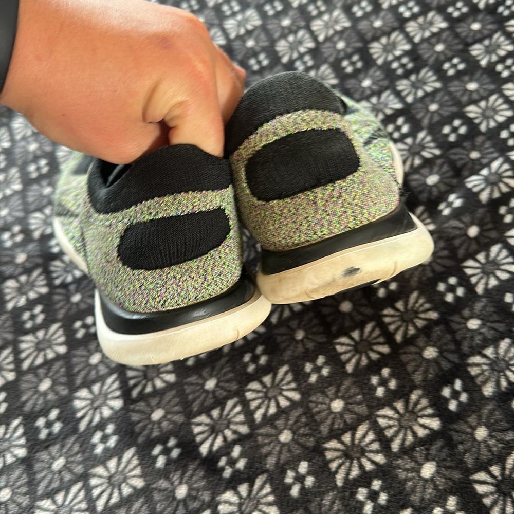Nike Free 4.0 Flyknit - Picture 6 of 7